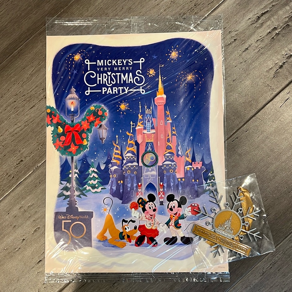 Disneys mickeys very merry Christmas party